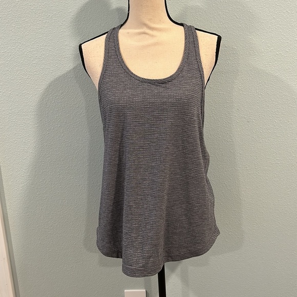 Lululemon Long Distance Tank Top Size 10
Heathered Boysenberry / Boysenberry - Picture 9 of 10